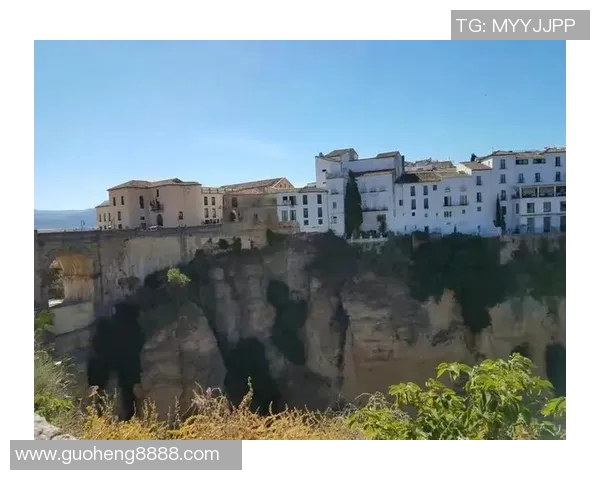 西班牙足球巨星崛起之路:从小镇少年到世界舞台的传奇之旅 西班牙足球巨星崛起之路:从小镇少年到世界舞台的传奇之旅