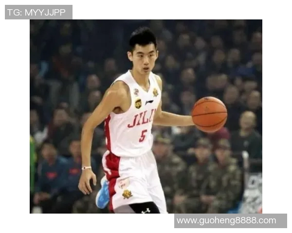 中国左撇子足球球星的崛起与挑战 探寻独特风格背后的力量与魅力 中国左撇子足球球星的崛起与挑战 探寻独特风格背后的力量与魅力