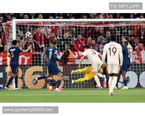 头球技术超群的足球巨星有哪些他们的空中制胜秘诀揭秘