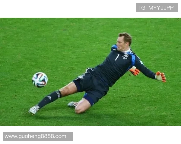 德国足球明星崛起之路:从贝肯鲍尔到诺伊尔的辉煌历程 德国足球明星崛起之路:从贝肯鲍尔到诺伊尔的辉煌历程