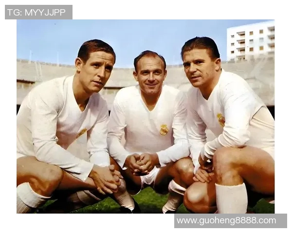 追忆足坛传奇球星风采与时代印记的光辉历程 追忆足坛传奇球星风采与时代印记的光辉历程